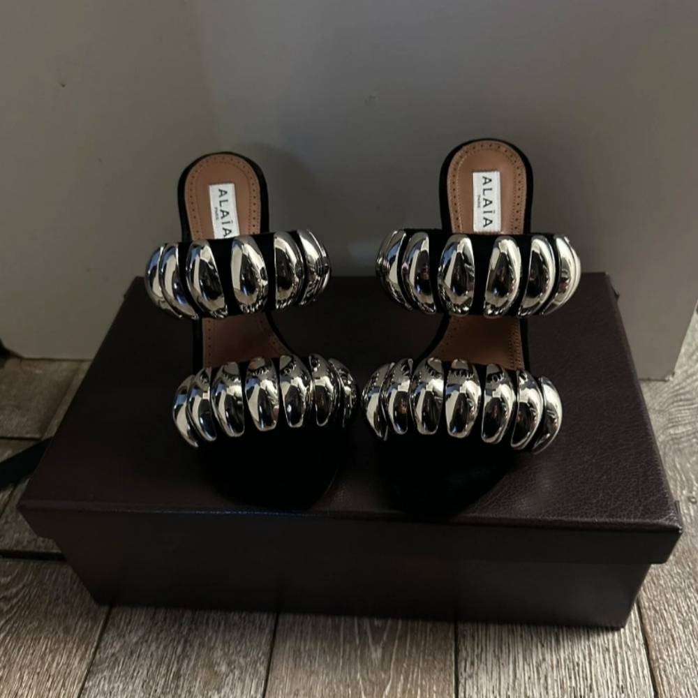 Alaia Tribal Mules